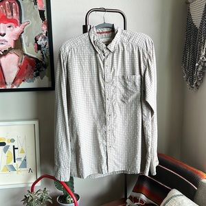 Simms Guide Shirt. Medium. Tan Check.